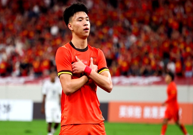 今晨意甲传出新动向，山东泰山单刀错失，管理层表态——球迷炸锅，轮换策略成焦点的简单介绍